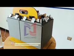 Verwijderbaar terracottapaneel voor het ondersteunen van gevels